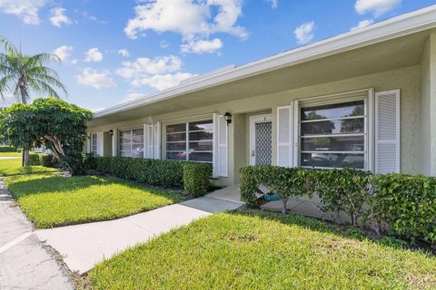 Condo in Delray Beach, Florida, 2 bedrooms  № 2281550