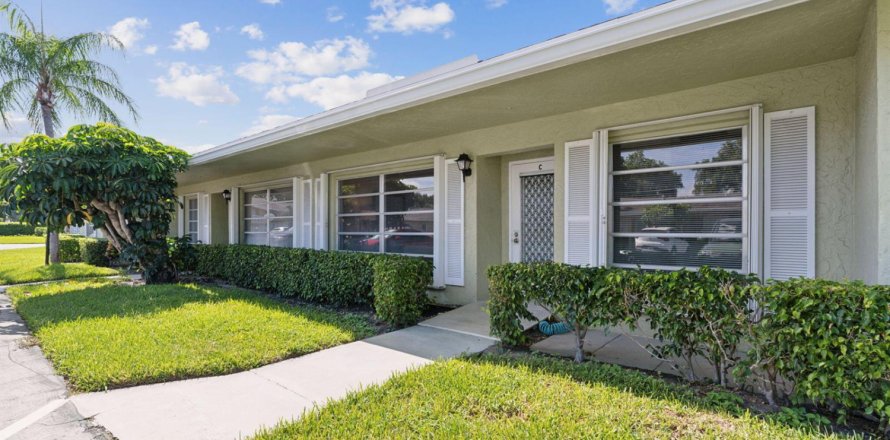 Condo in Delray Beach, Florida, 2 bedrooms № 2281550