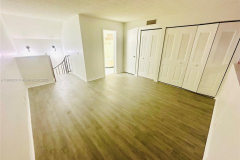 Condominio en alquiler en Deerfield Beach, Florida, 2 dormitorios, 88.26 m2 № 1927170 - foto 10