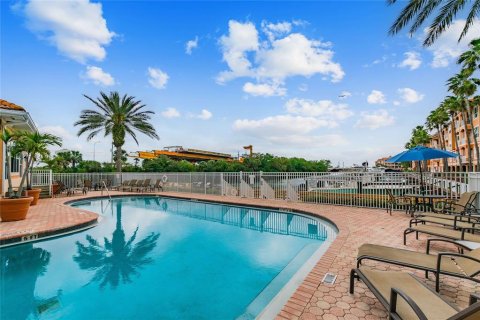 Copropriété à vendre à Tampa, Floride: 2 chambres, 89.93 m2 № 2417065 - photo 30