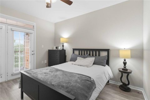 Copropriété à vendre à Tampa, Floride: 2 chambres, 89.93 m2 № 2417065 - photo 12
