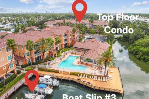 Condo à Tampa, Floride, 2 chambres  № 2417065