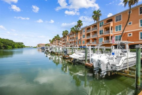 Copropriété à vendre à Tampa, Floride: 2 chambres, 89.93 m2 № 2417065 - photo 2