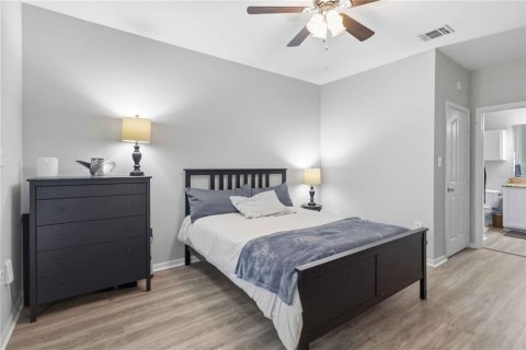 Copropriété à vendre à Tampa, Floride: 2 chambres, 89.93 m2 № 2417065 - photo 13
