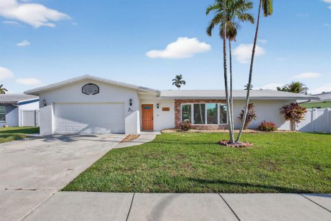 Casa en Margate, Florida 4 dormitorios, 170.38 m2 № 2270839