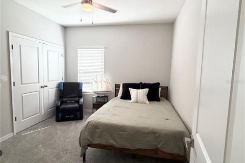House in Newberry, Florida 4 bedrooms, 183.95 sq.m. № 2380585 - photo 24