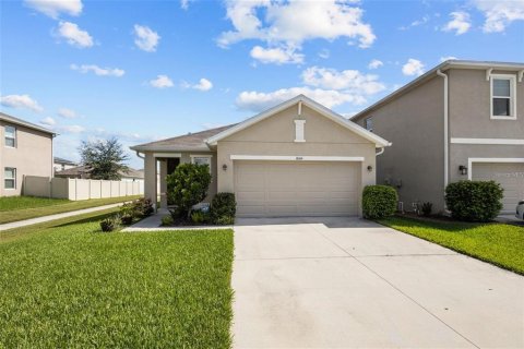 Villa ou maison à louer à Odessa, Floride: 3 chambres, 139.73 m2 № 2425268 - photo 4