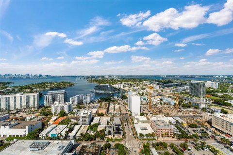 Copropriété à vendre à Miami Beach, Floride: 4 chambres, 248.05 m2 № 1945704 - photo 28