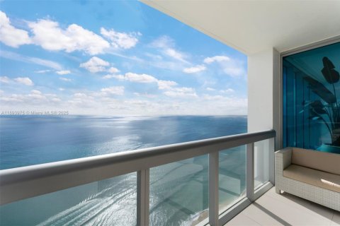 Copropriété à vendre à Miami Beach, Floride: 4 chambres, 248.05 m2 № 1945704 - photo 7