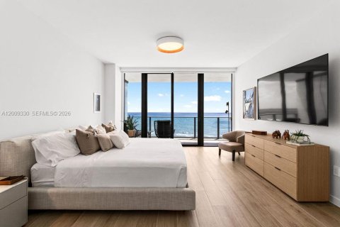 Copropriété à vendre à Pompano Beach, Floride: 2 chambres, 179.12 m2 № 2090984 - photo 11