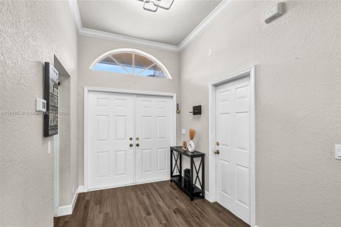House in Tamarac, Florida 3 bedrooms, 159.05 sq.m. № 1760796 - photo 6