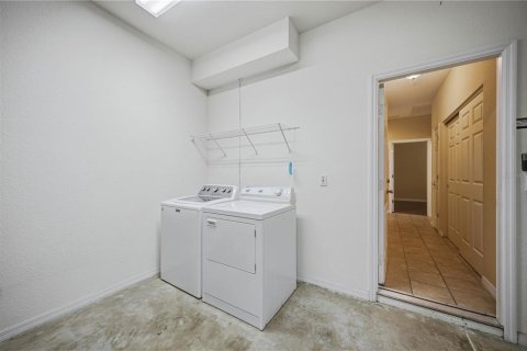 Villa ou maison à vendre à Summerfield, Floride: 2 chambres, 155.89 m2 № 2391114 - photo 24