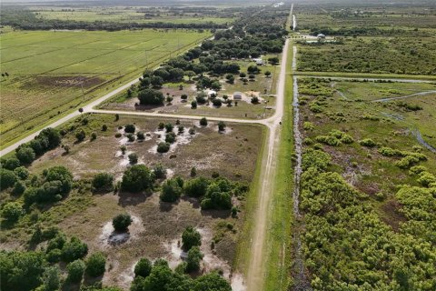 Land in Okeechobee, Florida № 2221192 - photo 11