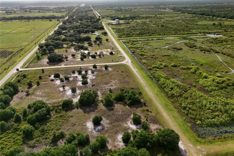 Land in Okeechobee, Florida № 2221192 - photo 30