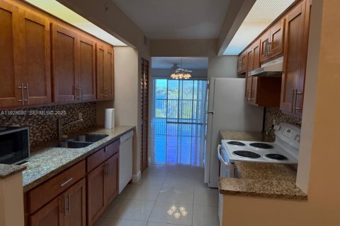 Copropriété à louer à Pembroke Pines, Floride: 2 chambres, 105.63 m2 № 1987522 - photo 9