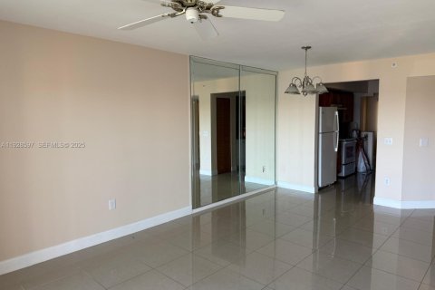Copropriété à louer à Pembroke Pines, Floride: 2 chambres, 105.63 m2 № 1987522 - photo 11