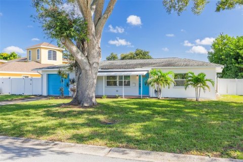 Casa en venta en Saint Petersburg, Florida, 2 dormitorios, 124.02 m2 № 2383377 - foto 12