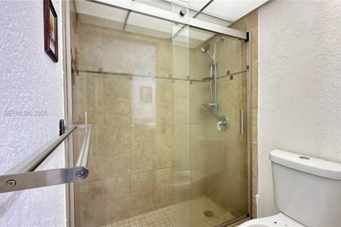 Copropriété à vendre à Lauderhill, Floride: 1 chambre, 91.14 m2 № 1994112 - photo 20