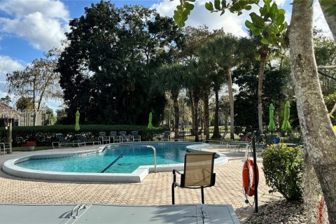 Copropriété à vendre à Lauderhill, Floride: 1 chambre, 91.14 m2 № 1994112 - photo 28