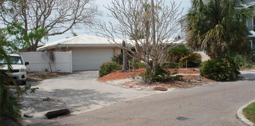 Villa ou maison à Clearwater, Floride 3 chambres, 199.55 m2 № 1591482