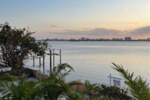 Villa ou maison à vendre à Clearwater, Floride: 3 chambres, 199.55 m2 № 1591482 - photo 5