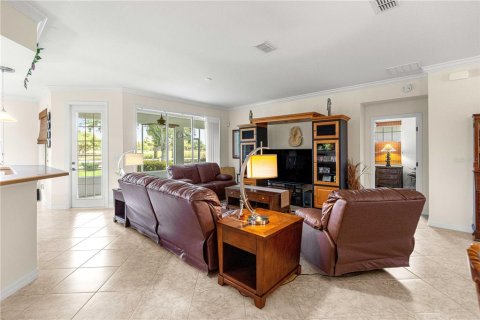 House in Ocala, Florida 3 bedrooms, 185.15 sq.m. № 2238956 - photo 10