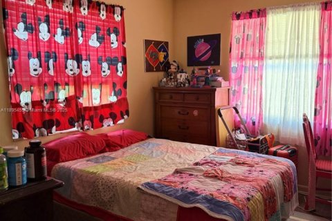 Casa en venta en Hollywood, Florida, 3 dormitorios, 85.47 m2 № 1951400 - foto 10
