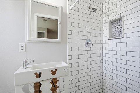 Villa ou maison à louer à Saint Petersburg, Floride: 4 chambres, 111.48 m2 № 2427003 - photo 18