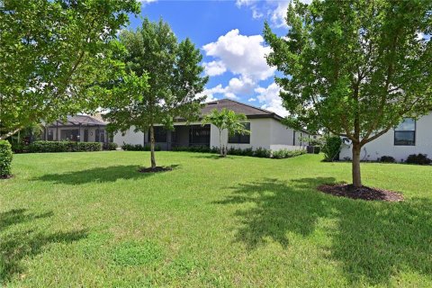 House in Bradenton, Florida 4 bedrooms, 208.57 sq.m. № 2418739 - photo 28
