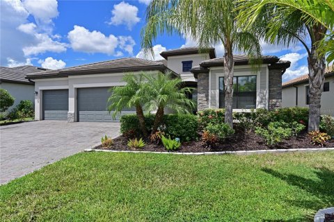 House in Bradenton, Florida 4 bedrooms, 208.57 sq.m. № 2418739