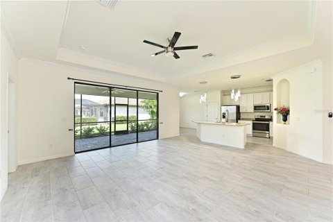House in Bradenton, Florida 4 bedrooms, 208.57 sq.m. № 2418739 - photo 10