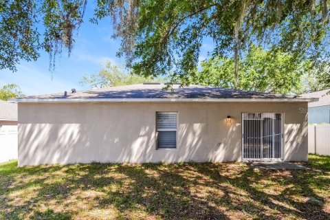 Villa ou maison à louer à Apopka, Floride: 3 chambres, 147.9 m2 № 2415544 - photo 16