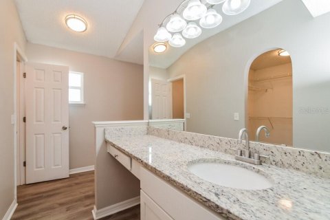 Villa ou maison à louer à Apopka, Floride: 3 chambres, 147.9 m2 № 2415544 - photo 10