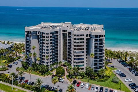 Condominio en Clearwater, Florida, 2 dormitorios  № 2096364