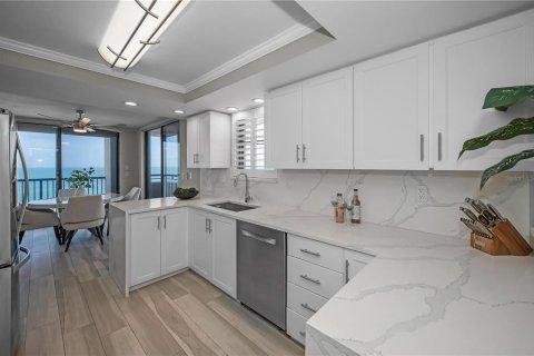 Condominio en alquiler en Clearwater, Florida, 2 dormitorios, 170.94 m2 № 2096364 - foto 24