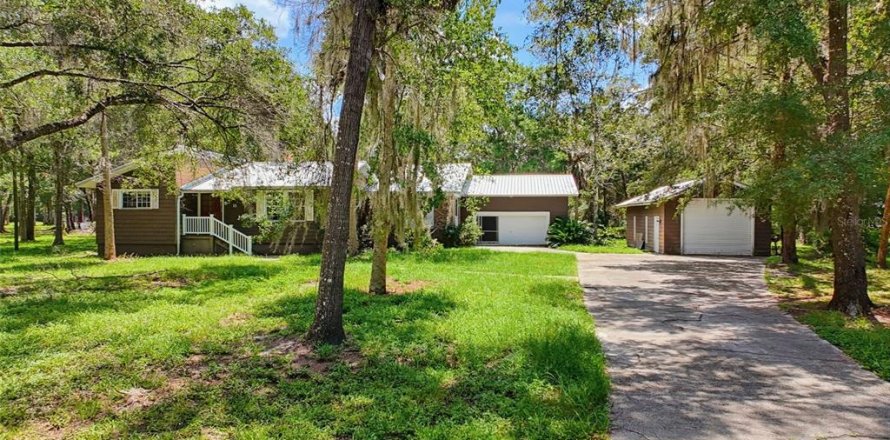 Villa ou maison à Yankeetown, Floride 3 chambres, 154.03 m2 № 2302184