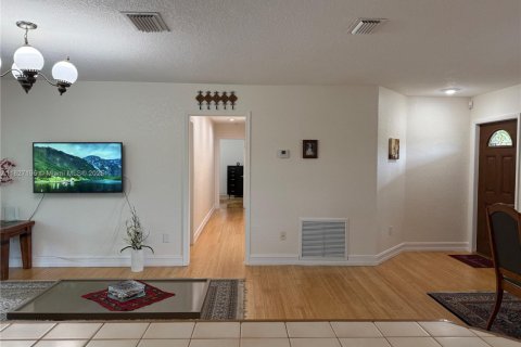 Casa en venta en Palmetto Bay, Florida, 3 dormitorios, 139.35 m2 № 1801088 - foto 11