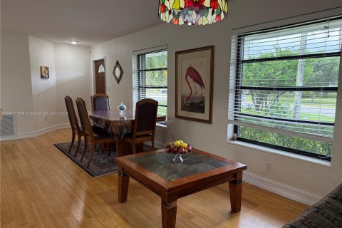 Casa en venta en Palmetto Bay, Florida, 3 dormitorios, 139.35 m2 № 1801088 - foto 8