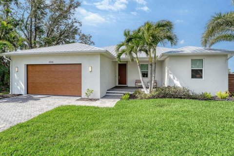 Casa en Sarasota, Florida 3 dormitorios, 197.05 m2 № 2113854