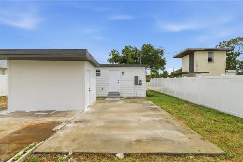 Villa ou maison à louer à Tampa, Floride: 3 chambres, 105.91 m2 № 2391036 - photo 24