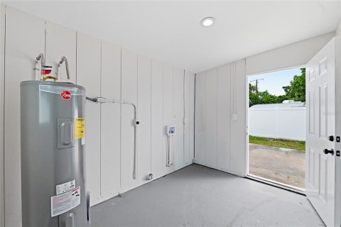 Villa ou maison à louer à Tampa, Floride: 3 chambres, 105.91 m2 № 2391036 - photo 21