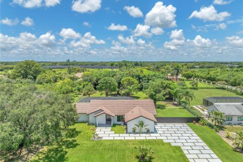 Villa ou maison à Homestead, Floride 4 chambres, 283.54 m2 № 2083935