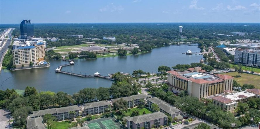 Condo in Altamonte Springs, Florida, 3 bedrooms  № 2101987