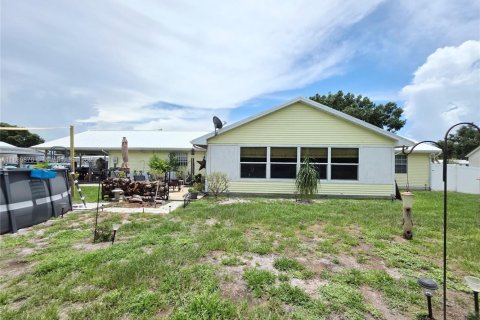 House in Okeechobee, Florida 3 bedrooms, 131.55 sq.m. № 1830502 - photo 7