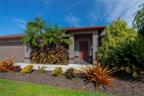Villa ou maison à vendre à Lehigh Acres, Floride: 3 chambres № 2005762 - photo 11