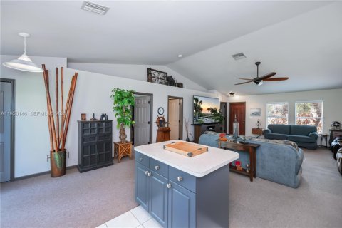 Villa ou maison à vendre à Lehigh Acres, Floride: 3 chambres № 2005762 - photo 24