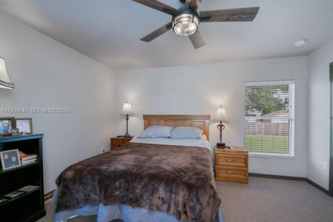 Villa ou maison à vendre à Lehigh Acres, Floride: 3 chambres № 2005762 - photo 29