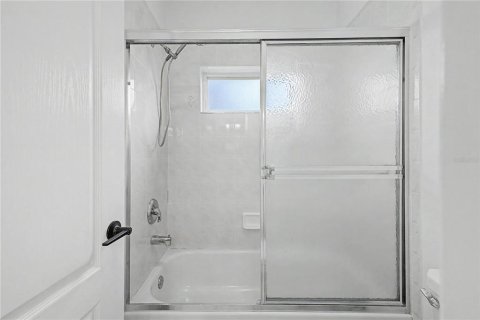 Villa ou maison à vendre à New Port Richey, Floride: 5 chambres, 269.51 m2 № 2267428 - photo 27