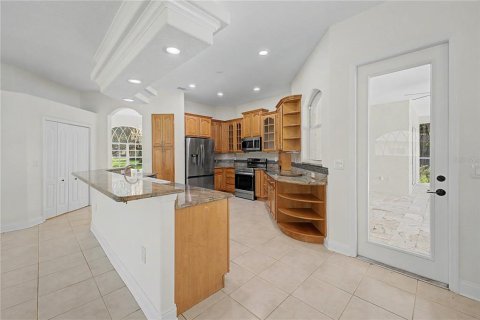 Villa ou maison à vendre à New Port Richey, Floride: 5 chambres, 269.51 m2 № 2267428 - photo 11