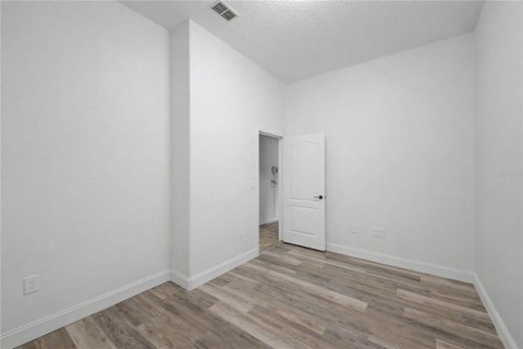 Villa ou maison à vendre à New Port Richey, Floride: 5 chambres, 269.51 m2 № 2267428 - photo 21